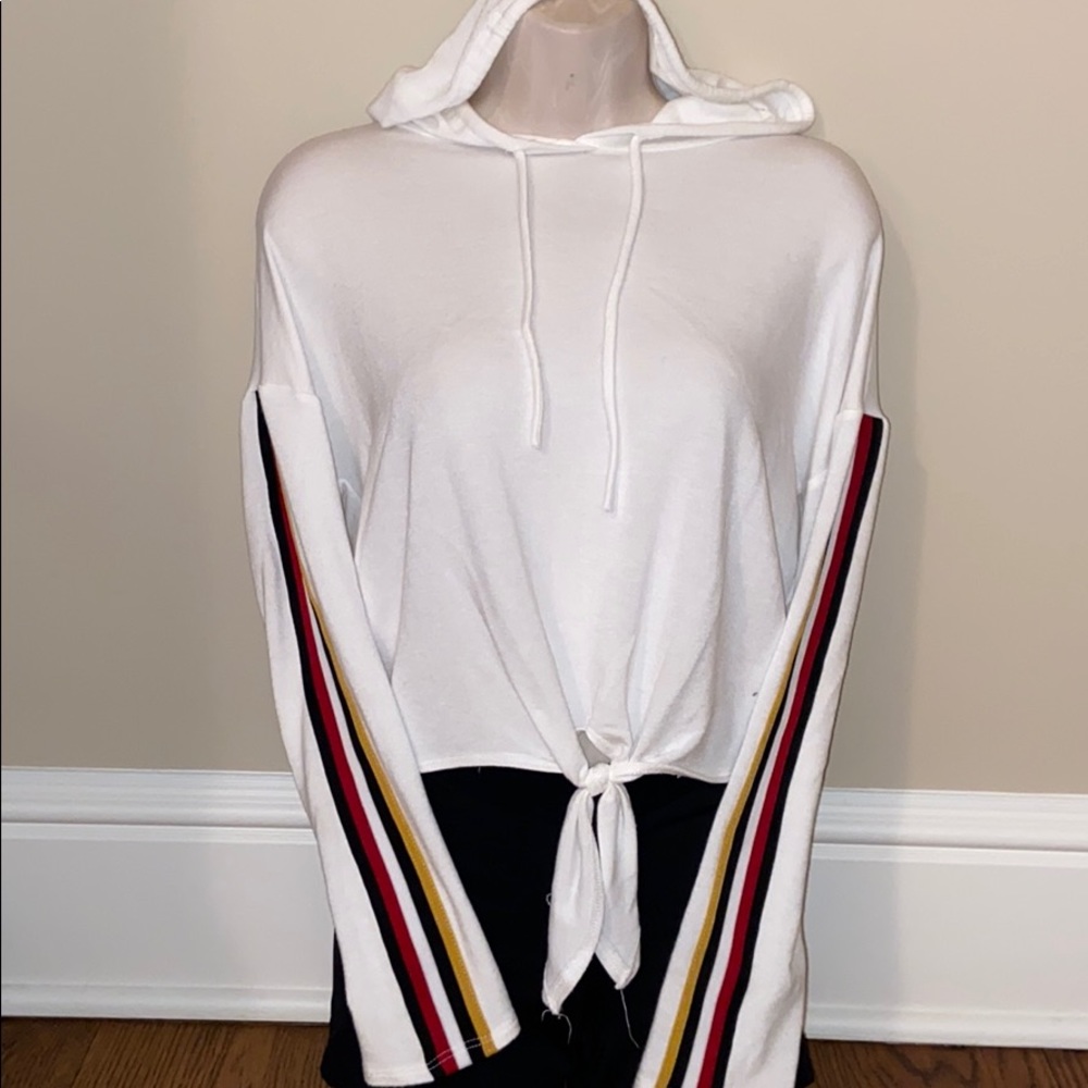 I ❤️ Joah tie front hoodie decorative sleeve